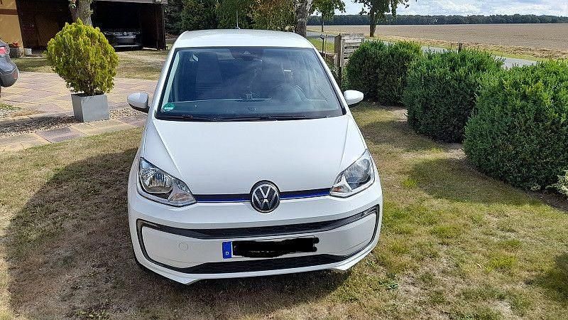 Gebraucht VW e-up! Style 61 kW (83 PS) 2022 Weiß Kleinwagen