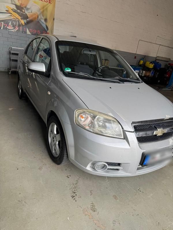 Silber Gebraucht 2006 Chevrolet Aveo Limousine | 3.700 € (Teuer) - Bild 1/4