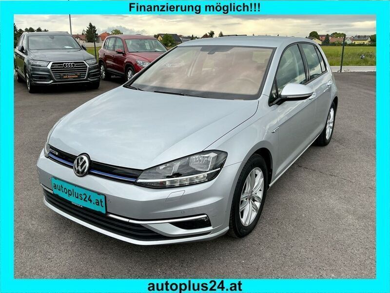 Silber Gebraucht 2019 VW Golf VII Limousine | 17.990 € (Fairer Preis) - Bild 1/4