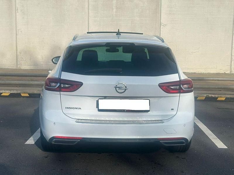 Gebraucht Opel Insignia 174 PS (127 kW) 2022 Weiß Limousine