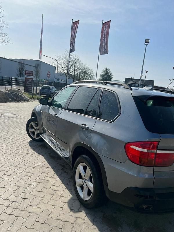 Gebraucht BMW X5 235 PS (172 kW) 2009 Grau SUV
