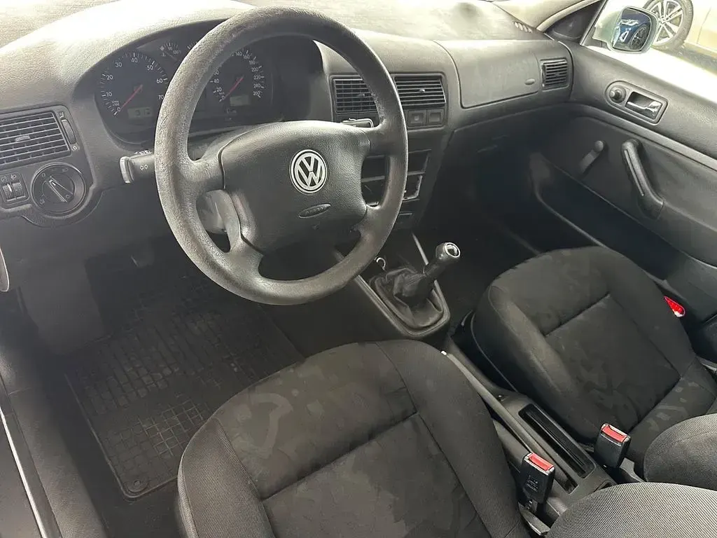 Gebraucht VW Golf IV 101 PS (74 kW) 2000 Grau Limousine