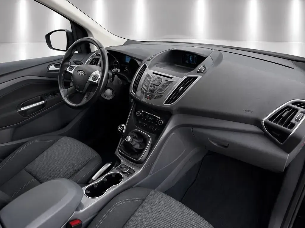 Gebraucht Ford C-MAX Titanium 125 PS (91 kW) 2015 Schwarz Van / Kleinbus