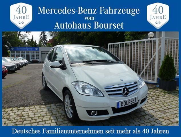 Weiß Gebraucht 2010 Mercedes A160 Avantgarde Van / Kleinbus | 10.900 € - Bild 1/4