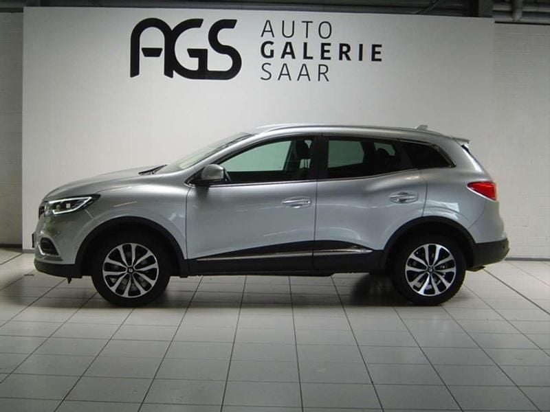 Highland grey Gebraucht 2022 Renault Kadjar Techno SUV | 24.999 € (Etwas zu teuer) - Bild 1/2