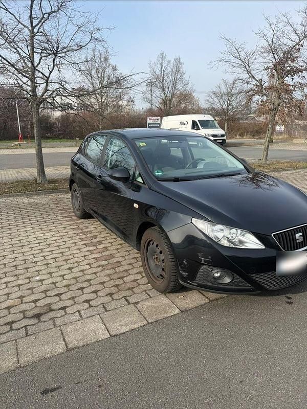 Usata Seat Ibiza Reference 86 CV (63 kW) 2011 Nero Utilitaria