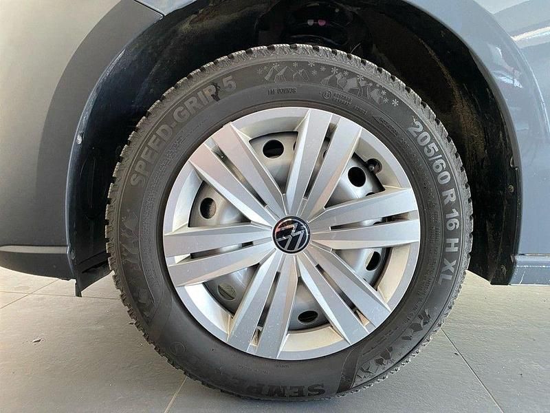 Gebraucht VW Caddy Comfortline 102 PS (75 kW) 2024 Grau Van / Kleinbus