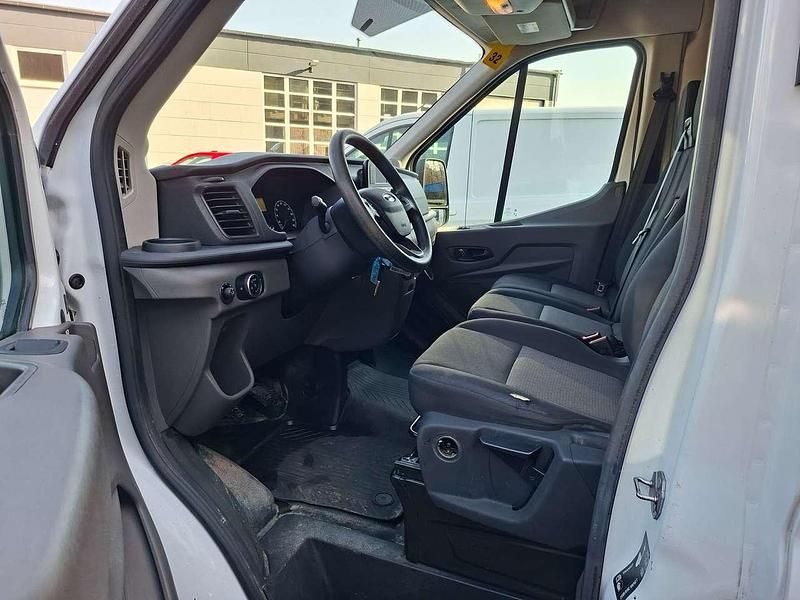 Gebraucht Ford Transit 105 PS (77 kW) 2021 Frostweiß Van / Kleinbus