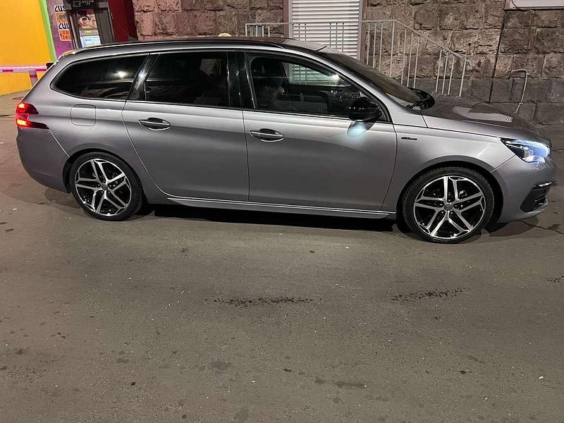 Gebraucht Peugeot 308 SW GT 131 PS (96 kW) 2019 Kombi