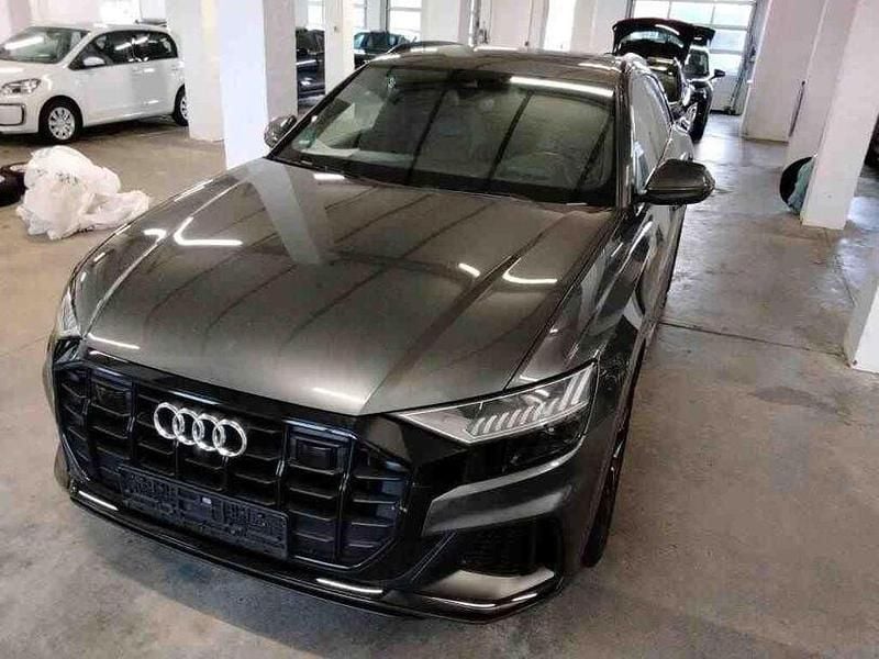 Gebraucht Audi SQ8 Ambiente 435 PS (319 kW) 2019 Daytonagrau perleffekt SUV