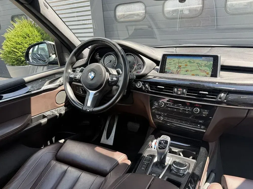 Gebraucht BMW X5 M50 Sport Line 381 PS (280 kW) 2016 Schwarz SUV