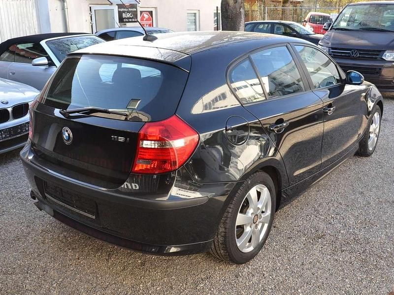 Second-hand BMW 116 122 CP (89 kW) 2008 Negru Hatchback