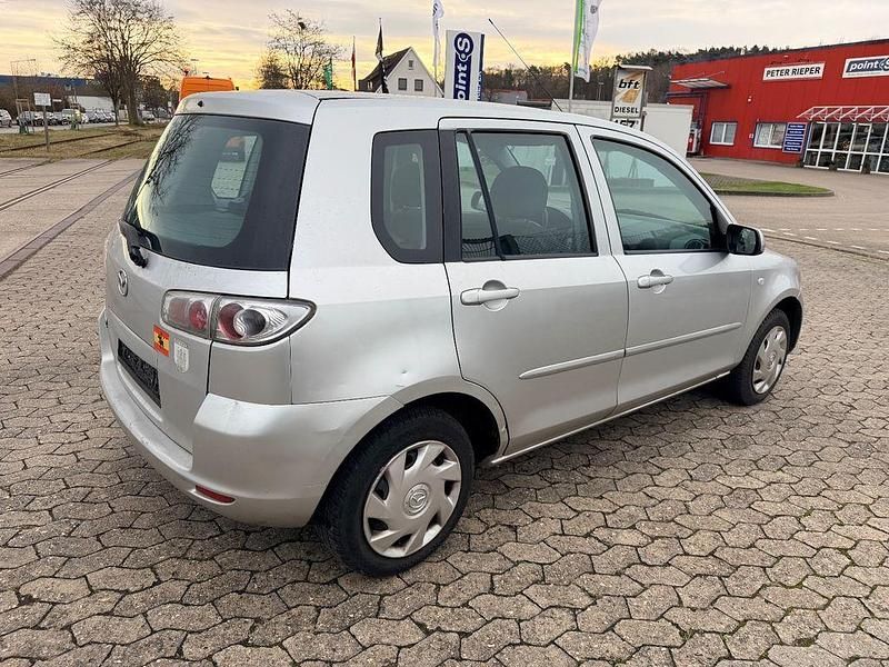 Gebraucht Mazda 2 Active 80 PS (58 kW) 2007 Silber Limousine