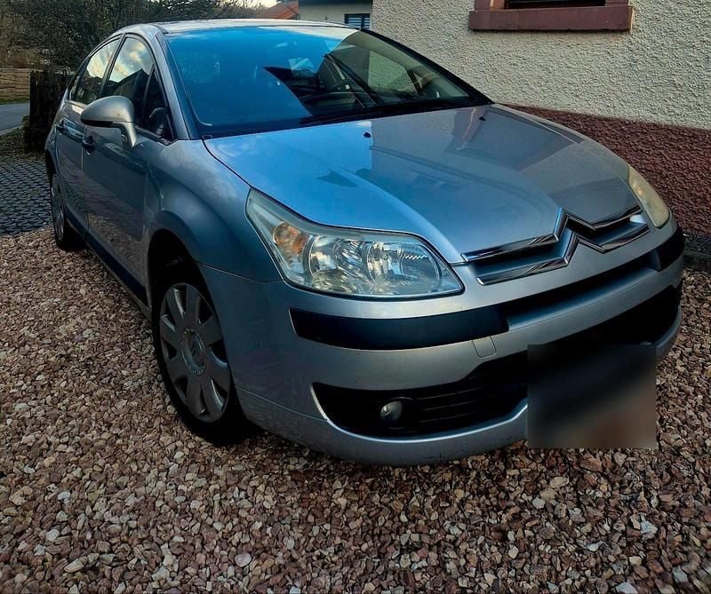 Gebraucht Citroën C4 108 PS (79 kW) 2005 Silber Limousine