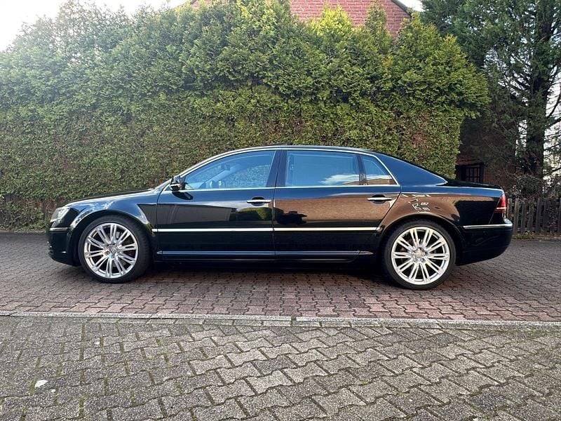 Second-hand VW Phaeton 239 CP (175 kW) 2013 Negru Berlinǎ