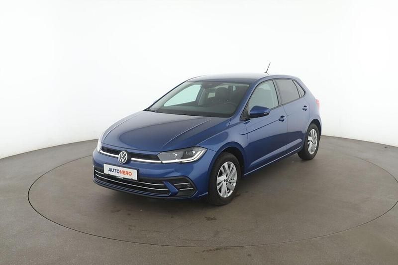 Blau Gebraucht 2022 VW Polo Style Limousine | 17.810 € (Fairer Preis) - Bild 1/3