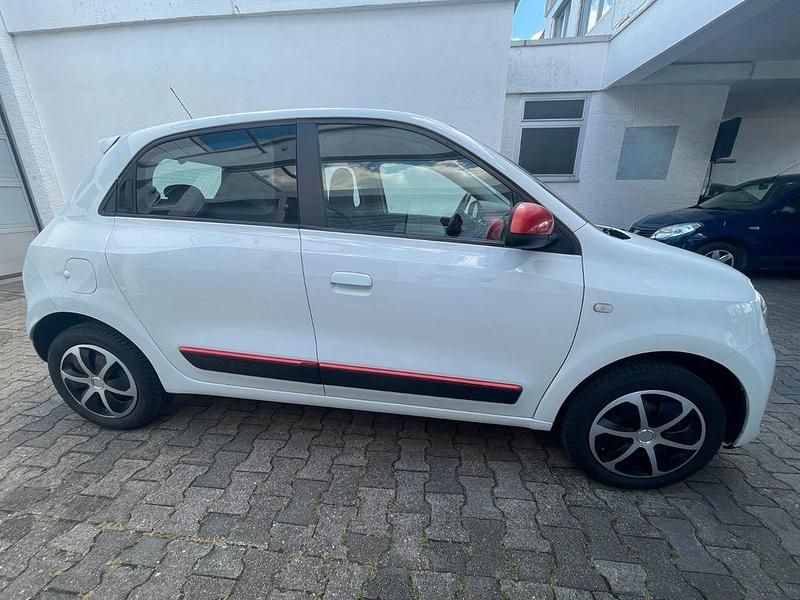 Gebraucht Renault Twingo Dynamique 71 PS (52 kW) 2015 Weiß Kleinwagen
