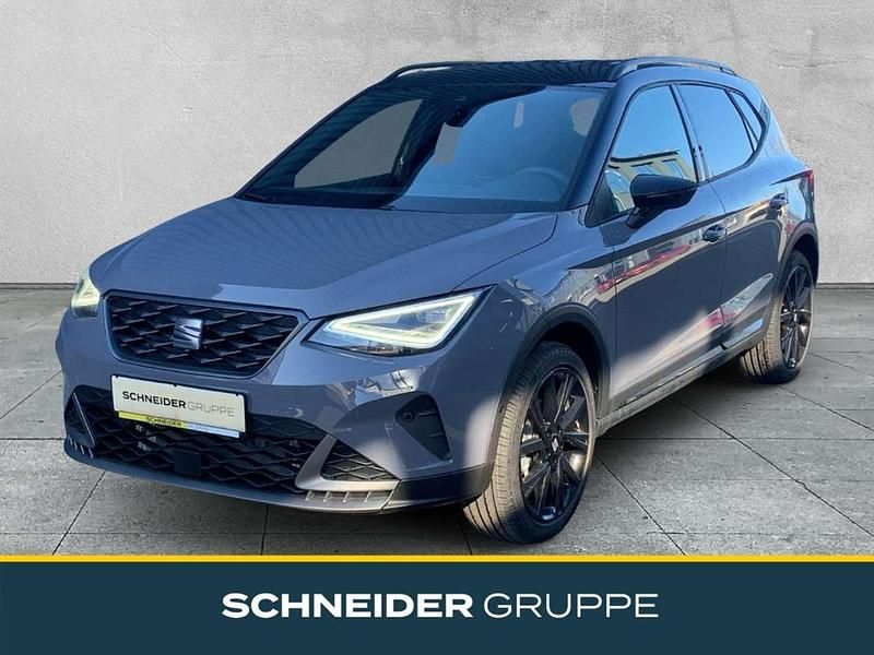Graphene grau Neu 2025 Seat Arona Black Edition SUV | 29.950 € (Teuer) - Bild 1/4