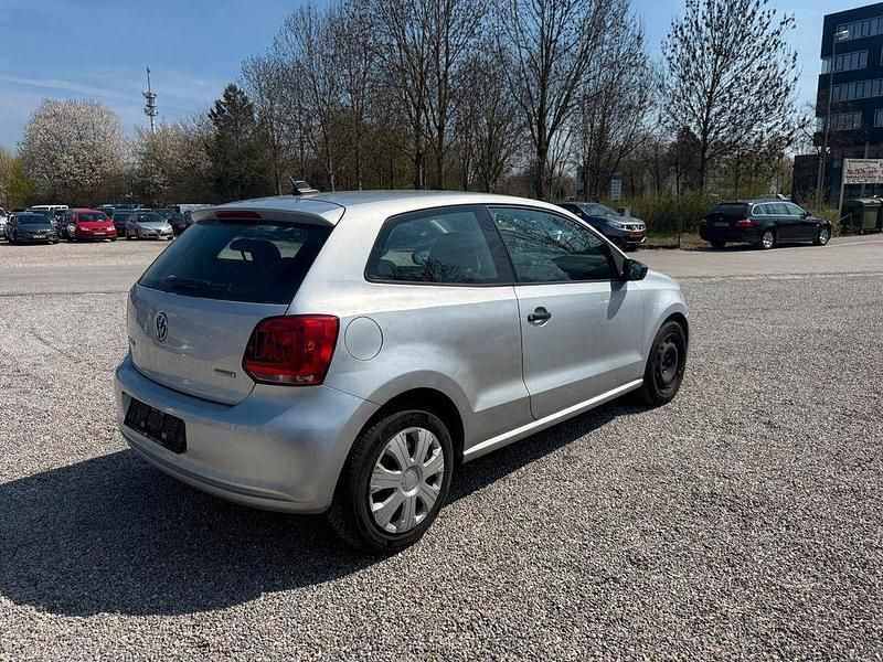 Brugt VW Polo Trendline 69 HK (50 kW) 2012 Sølv Hatchback