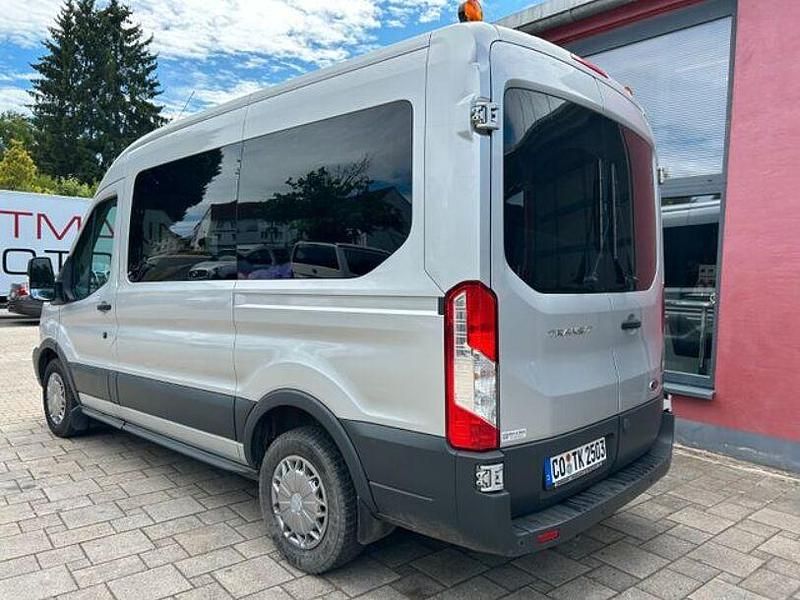 Gebraucht Ford Transit Trend 131 PS (96 kW) 2018 Silber Kombi