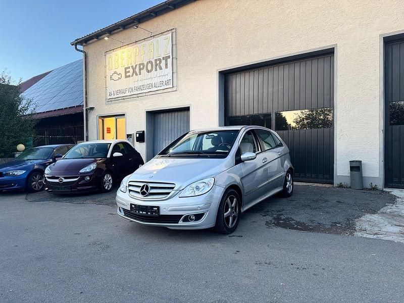 Silber Gebraucht 2006 Mercedes B170 Van / Kleinbus | 999 € (Superpreis) - Bild 1/4