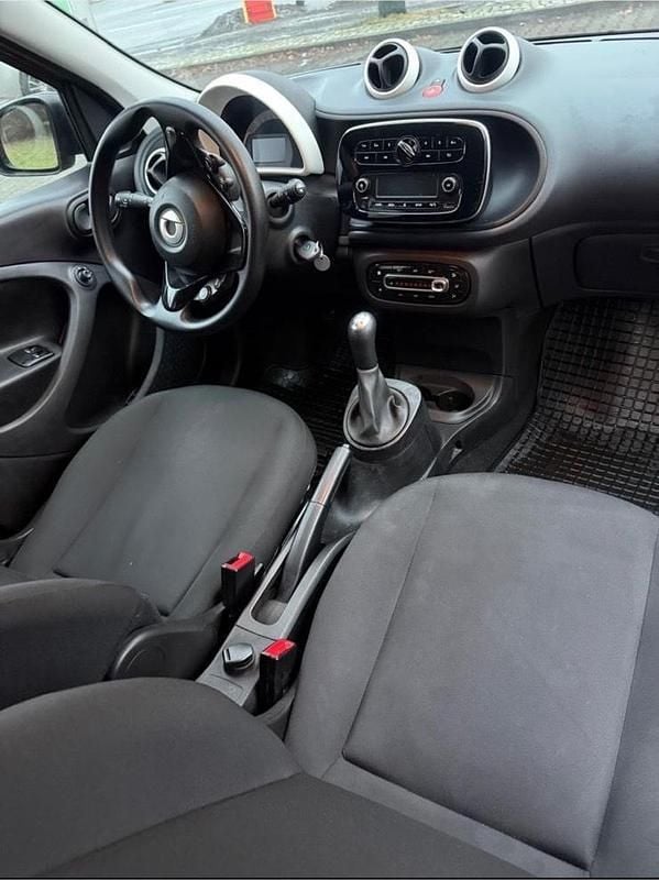 Gebraucht Smart ForFour 70 PS (51 kW) 2016 Orange Kleinwagen