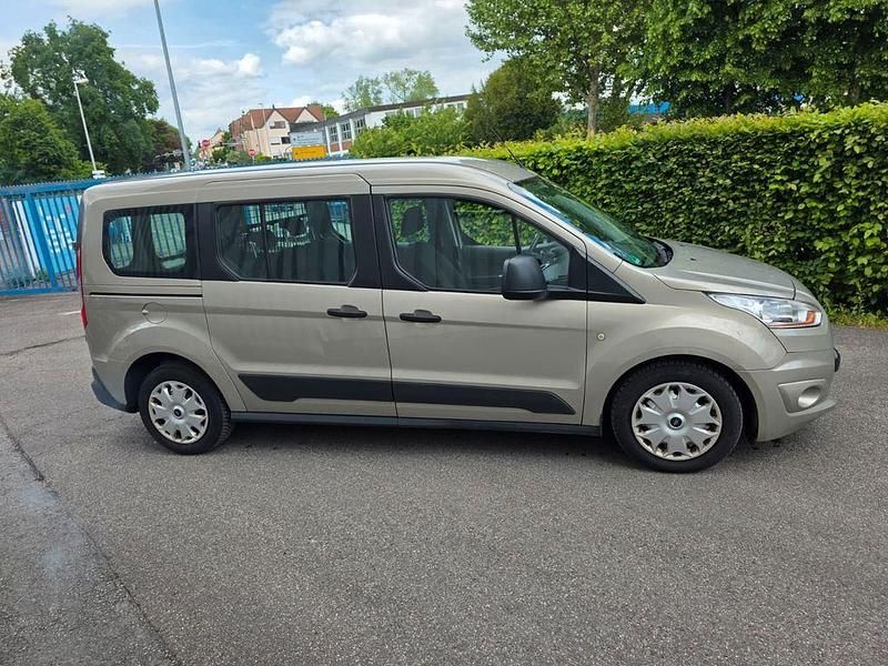 Gebraucht Ford Transit Trend 116 PS (85 kW) 2015 Tectonic silver Kombi