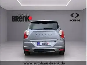 Neu KGM Tivoli 163 PS (119 kW) 2026 Silber SUV