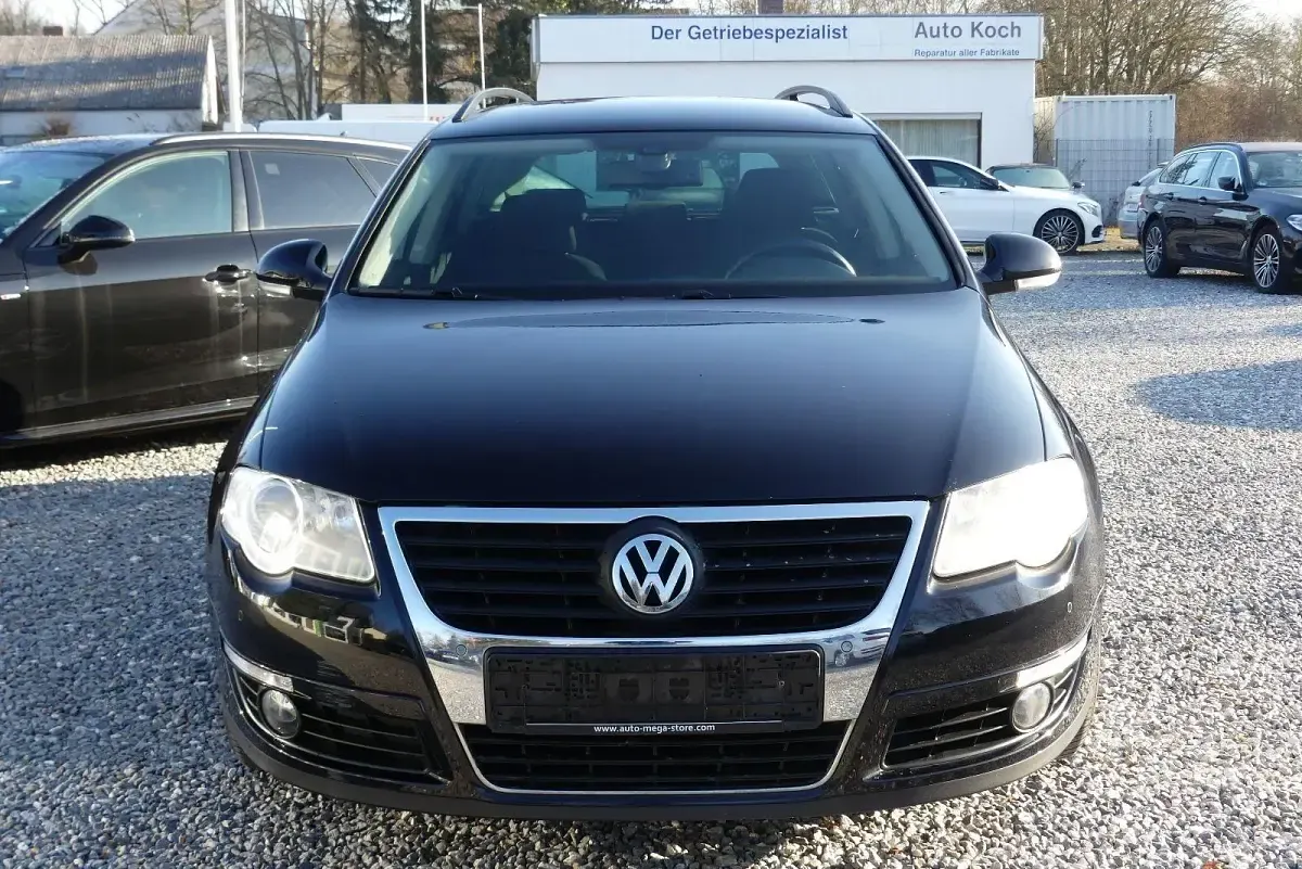 Gebraucht VW Passat Sportline 122 PS (89 kW) 2010 Deep black perleffekt Kombi