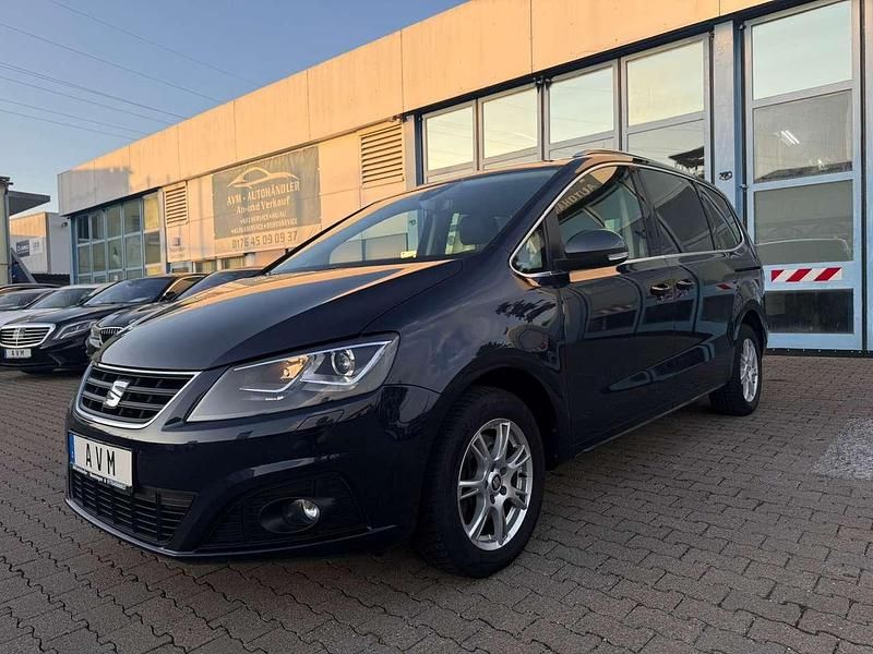 Azul noche Gebraucht 2016 Seat Alhambra CONNECT Van / Kleinbus | 18.500 € (Fairer Preis) - Bild 1/4