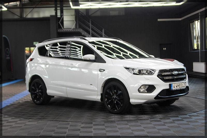 Weiß Gebraucht 2018 Ford Kuga ST-Line SUV | 16.999 € (Superpreis) - Bild 1/4