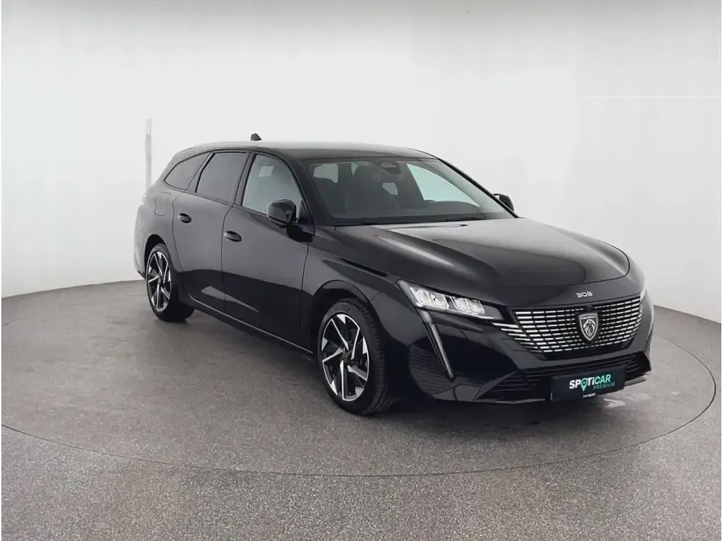 Gebraucht Peugeot 308 Allure 131 PS (96 kW) 2023 Schwarz Kombi