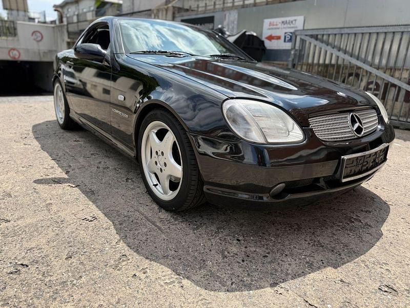 Schwarz Gebraucht 1999 Mercedes SLK230 AMG Cabrio | 5.999 € (Superpreis) - Bild 1/4