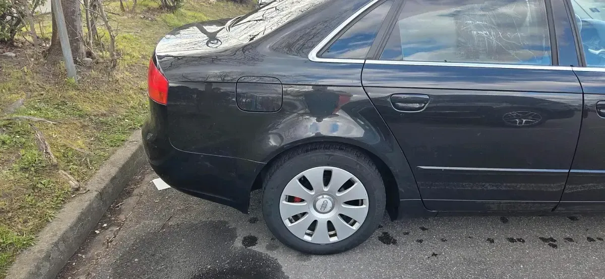 Gebraucht Audi A4 140 PS (102 kW) 2007 Schwarz Limousine