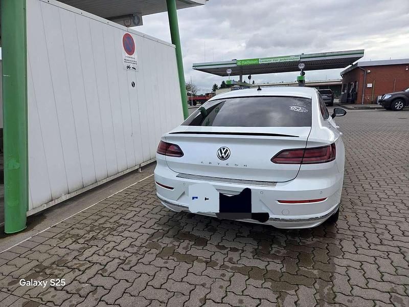 Gebraucht VW Arteon Elegance 150 PS (110 kW) 2017 Kleinwagen