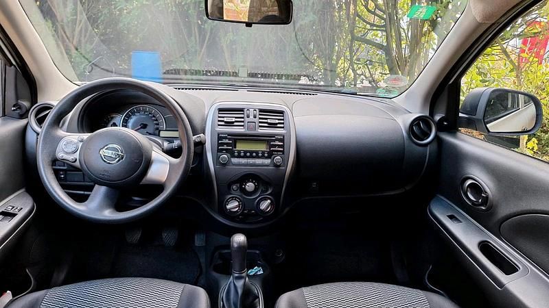 Gebraucht Nissan Micra 80 PS (58 kW) 2014 Weiß Kleinwagen