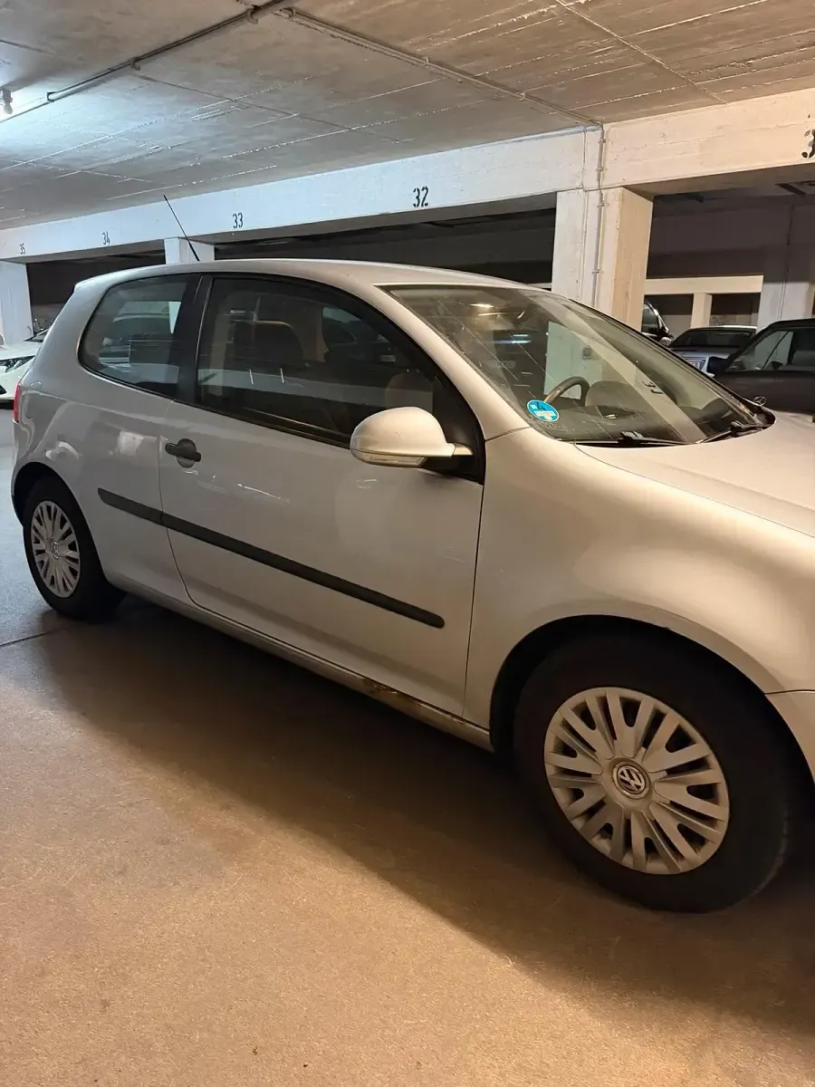Gebraucht VW Golf V 164 PS (120 kW) 2005 Grau Kleinwagen