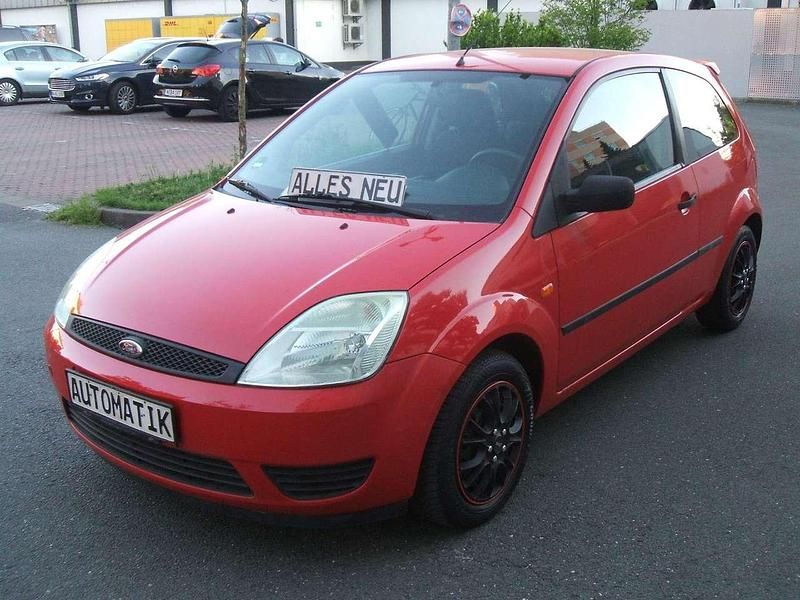 Gebraucht Ford Fiesta 80 PS (58 kW) 2007 Rot Kleinwagen