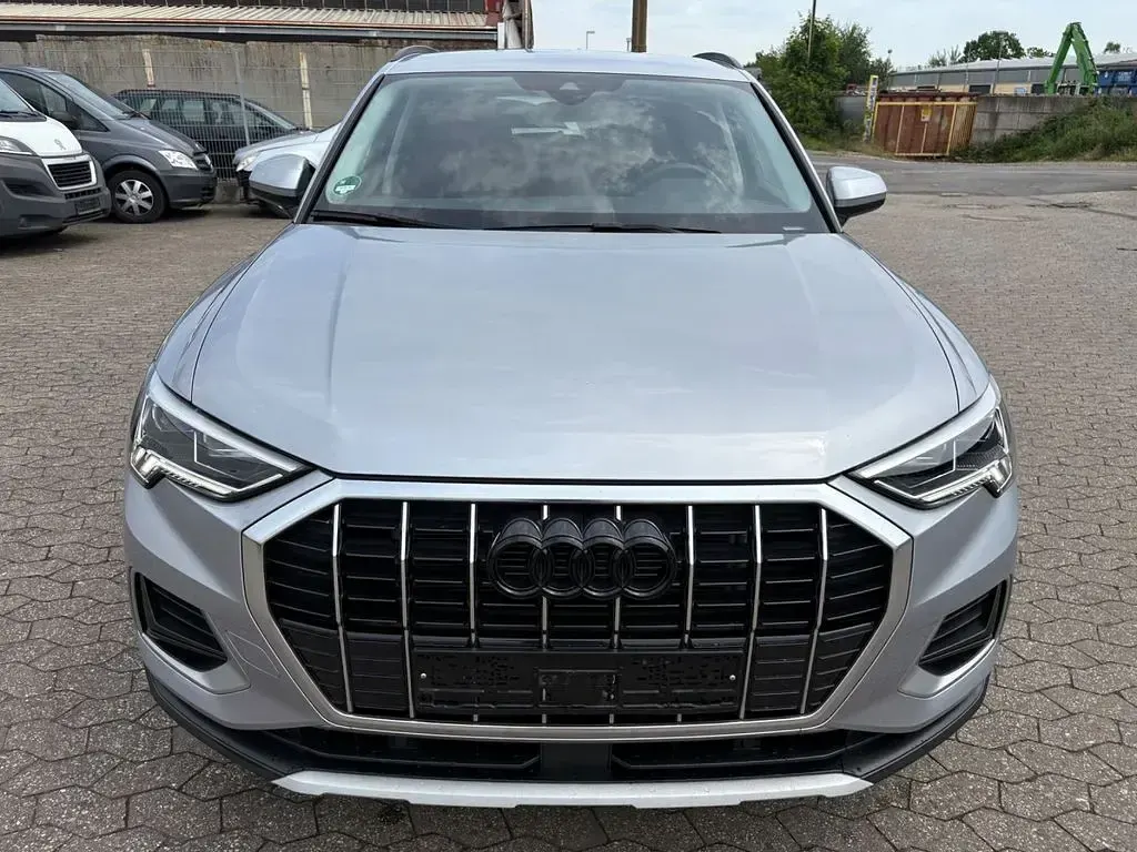 Gebraucht Audi Q3 Advanced 150 PS (110 kW) 2022 Silber SUV