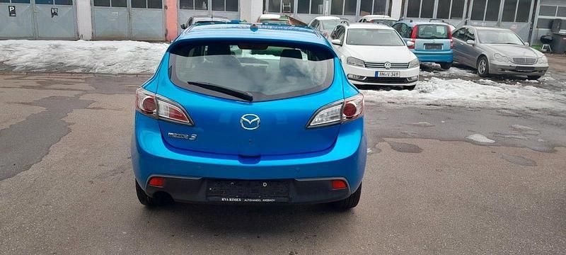 Gebraucht Mazda 3 High 105 PS (77 kW) 2009 Blau Limousine