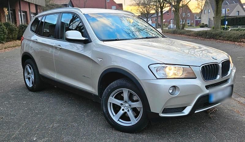 Gebraucht BMW X3 184 PS (135 kW) 2011 Gold SUV