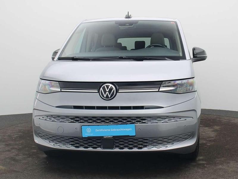 Gebraucht VW Multivan Life 150 PS (110 kW) 2023 Silber Van
