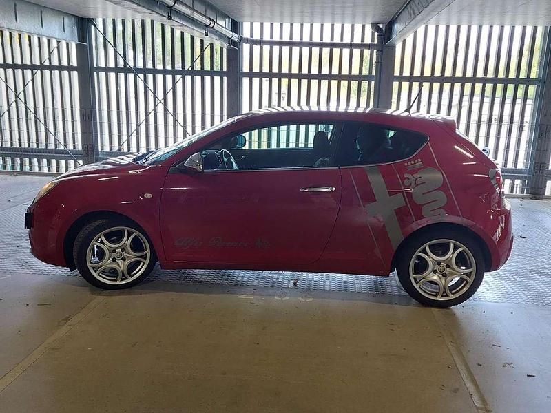 Gebraucht Alfa Romeo MiTo Turismo 105 PS (77 kW) 2012 Rot Kleinwagen