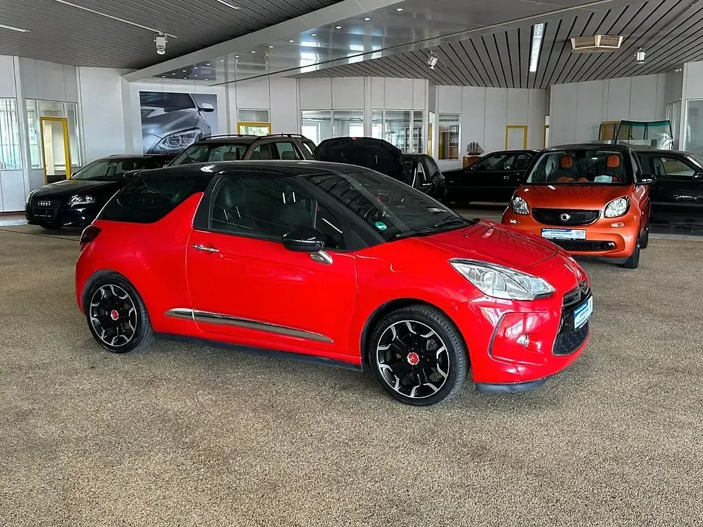 Gebraucht Citroën DS3 Sport Chic 156 PS (114 kW) 2013 Rot Coupé