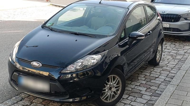 Gebraucht Ford Fiesta 84 PS (61 kW) 2009 Schwarz Kleinwagen