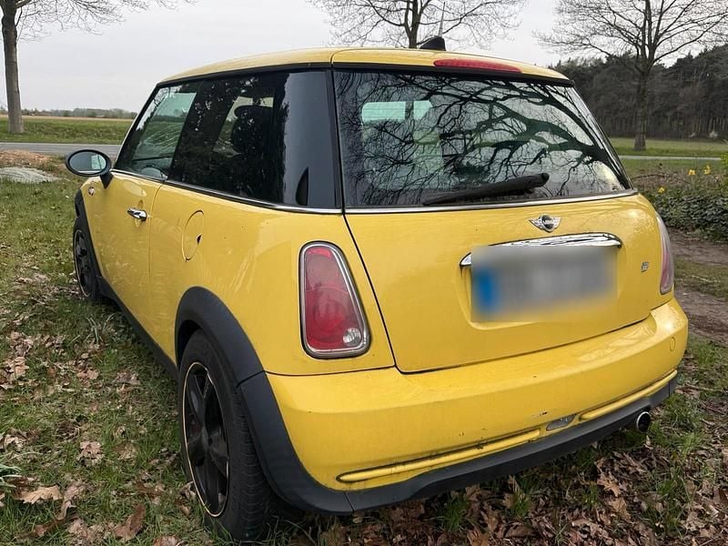 Gebraucht Mini ONE 90 PS (66 kW) 2004 Gelb Kleinwagen