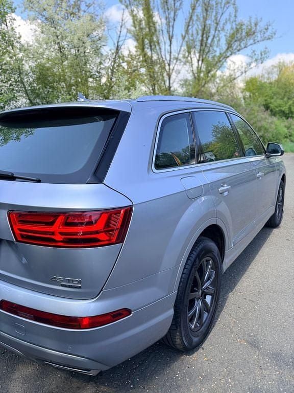 Second-hand Audi Q7 231 CP (169 kW) 2018 Argintiu SUV