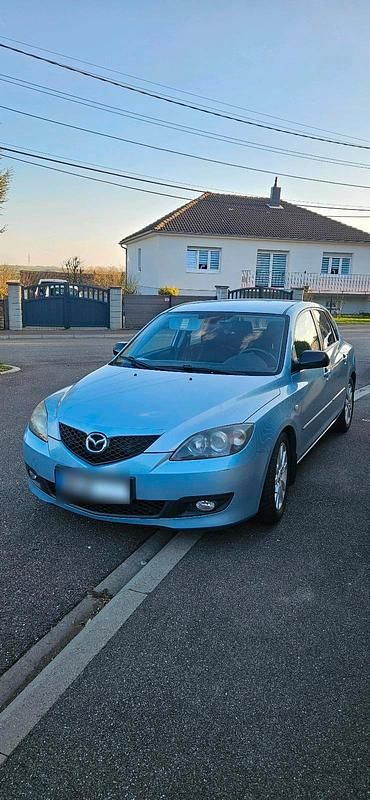 Gebraucht Mazda 3 105 PS (77 kW) 2007 Blau Kleinwagen