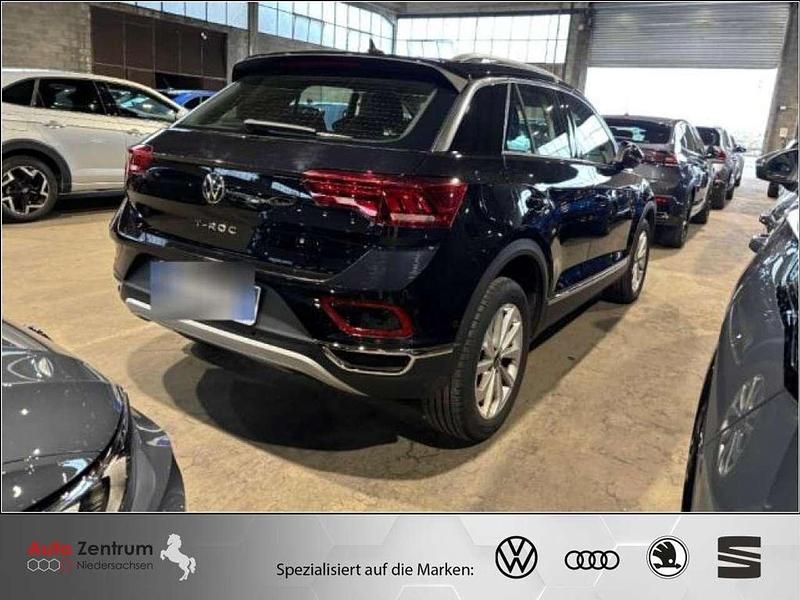 Gebraucht VW T-Roc Style 116 PS (85 kW) 2025 Deep black pearlescent SUV