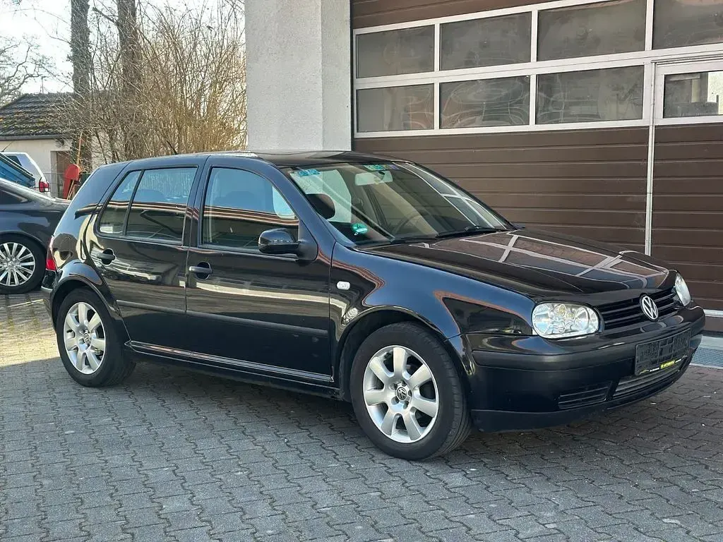 Gebraucht VW Golf IV Edition 105 PS (77 kW) 2000 Schwarz Limousine